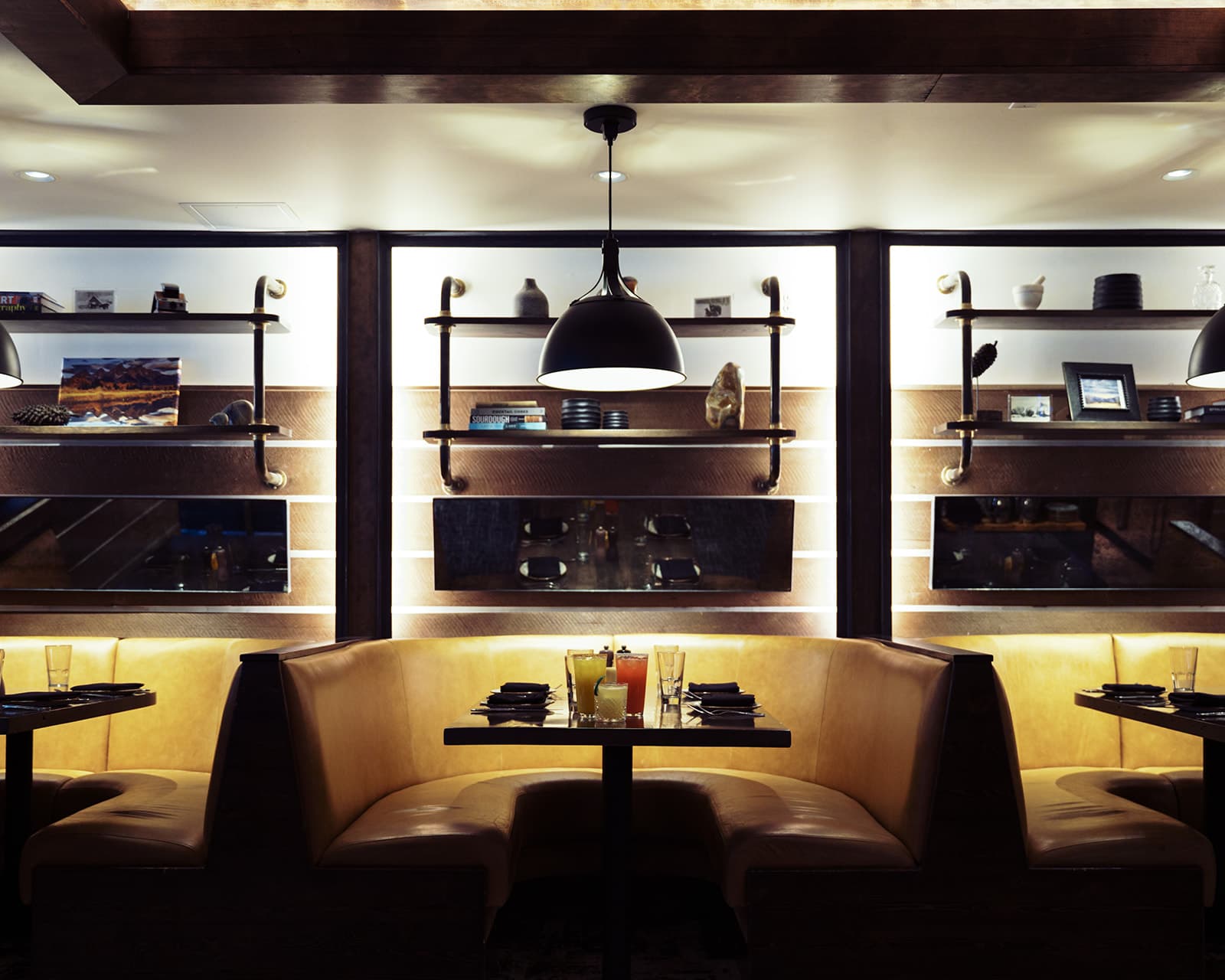 A photo of a multiple U-shaped booths