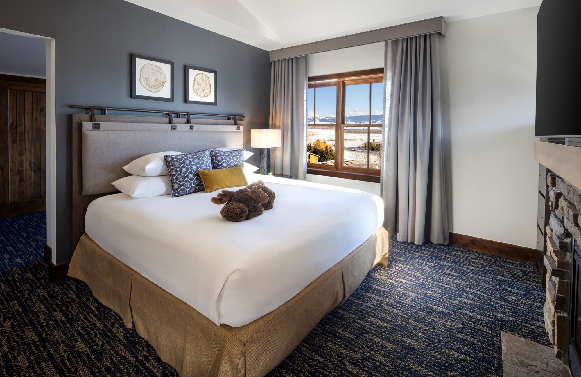 Guestroom At Teton Mountain Lodge