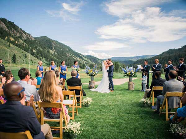 Outdoor wedding in Jackson Hole, WY