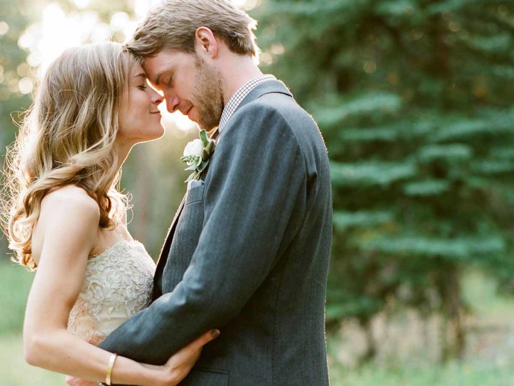 wedding couple near Jackson Hole, WY