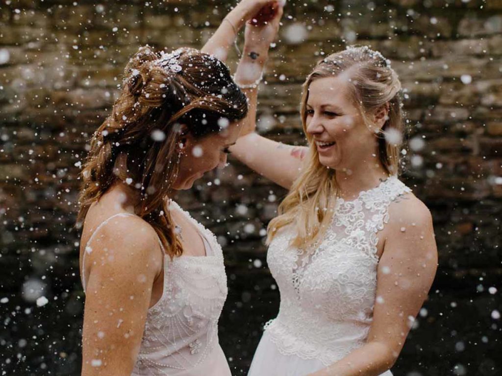 Brides under the snow