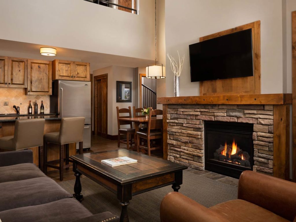 Bi Level Suite Living Room And Kitchen.